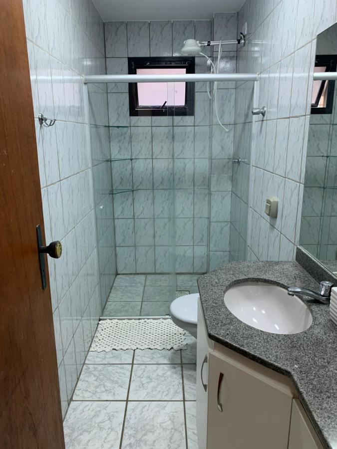 Solar De Bruna - Apartamento Com 2 Qts - 1 Suite - Garagem Coberta - Wi-Fi - Netflix - Acomoda 6 Pessoas A 70 Metros Da Praia غواراباري المظهر الخارجي الصورة